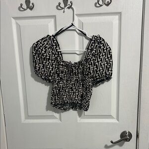 Stylish Black and White Puff Sleeve Top